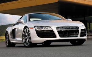 Audi R8 V10 2009 года (NA)